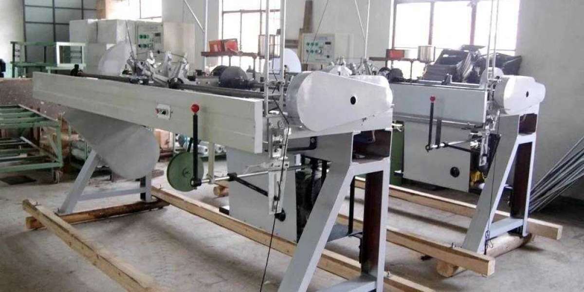 What are the factors that affect the service life of automatic shoelace tipping machine