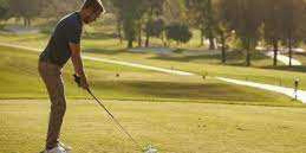 Mastering the Swing: Essential Tips for Improving Your Golf Game
