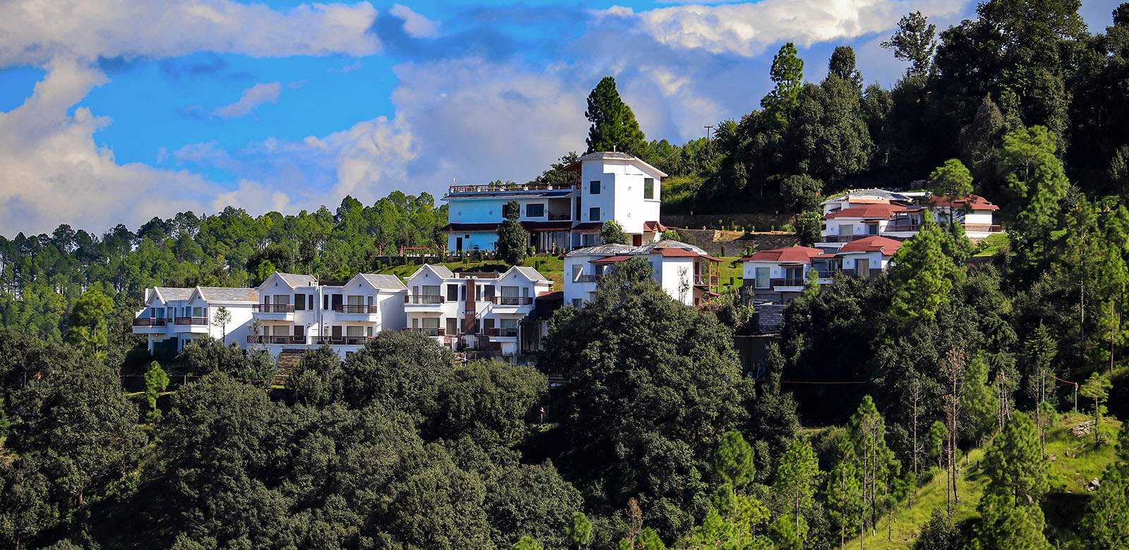 Tribhuja Lavanya Luxury Suites in Uttarakhand