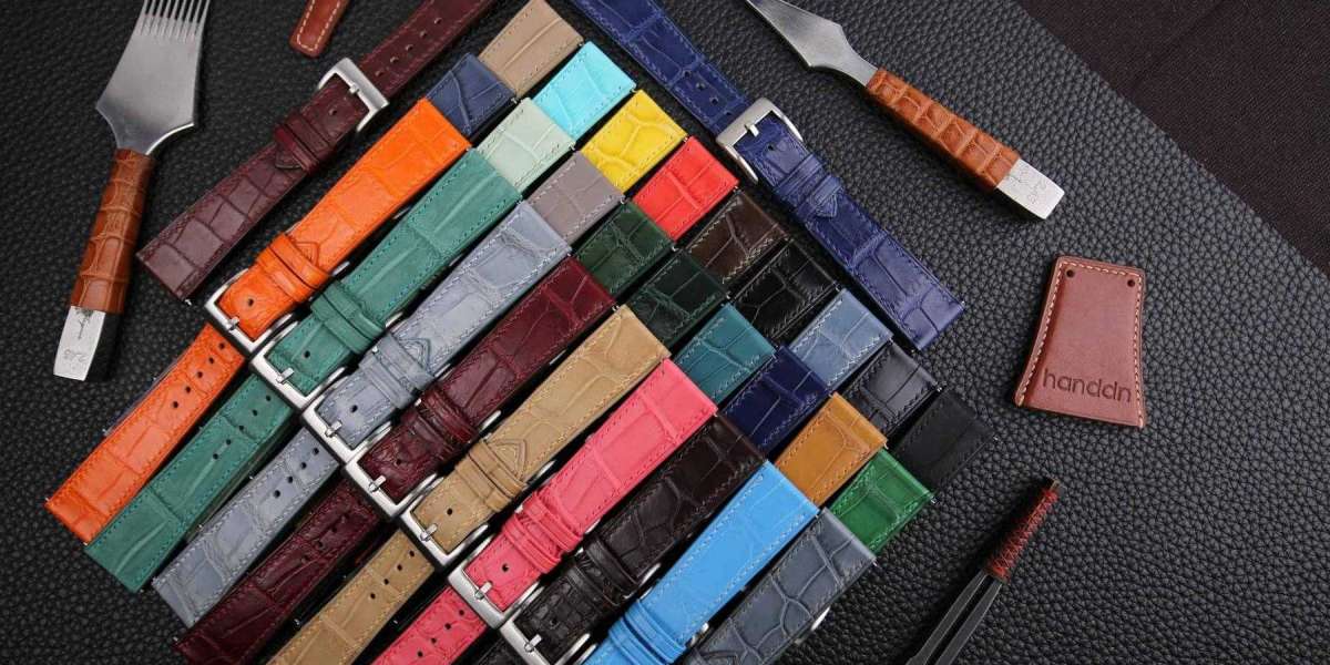 Mastering Elegance: The Art of Luxury Watch Straps by Expert Watches