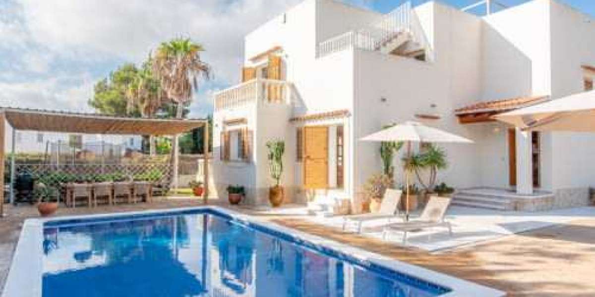 Your Gateway to Luxury: Hire Your Dream Ibiza Villa