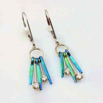 Custom Titanium Diamond Earrings Profile Picture