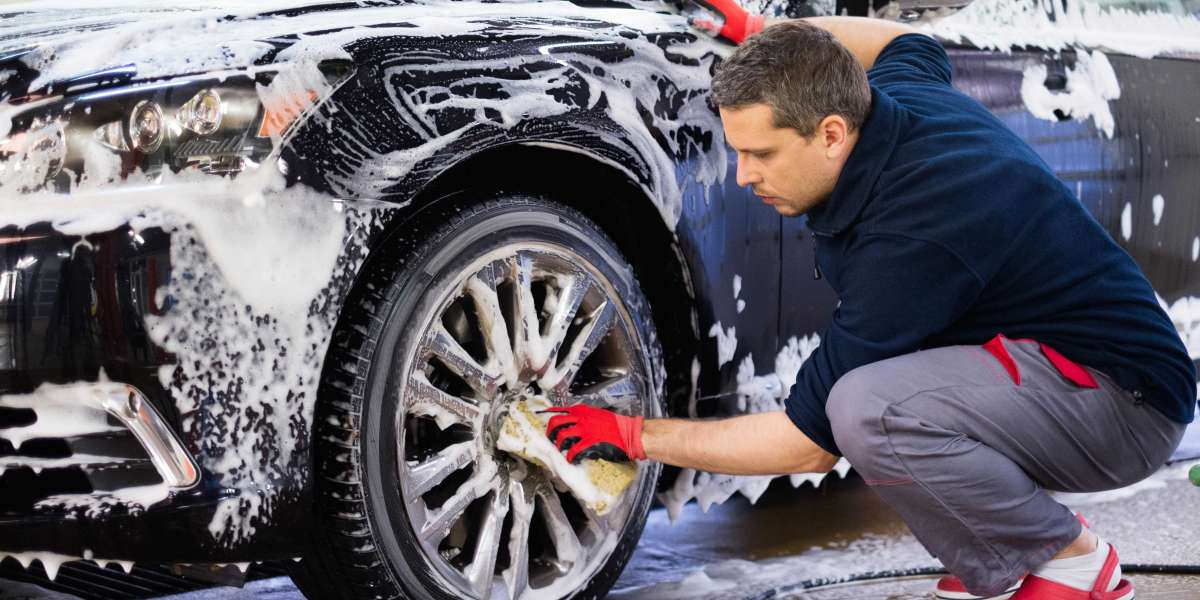 Convenience at Your Doorstep: Mobile Car Wash in London