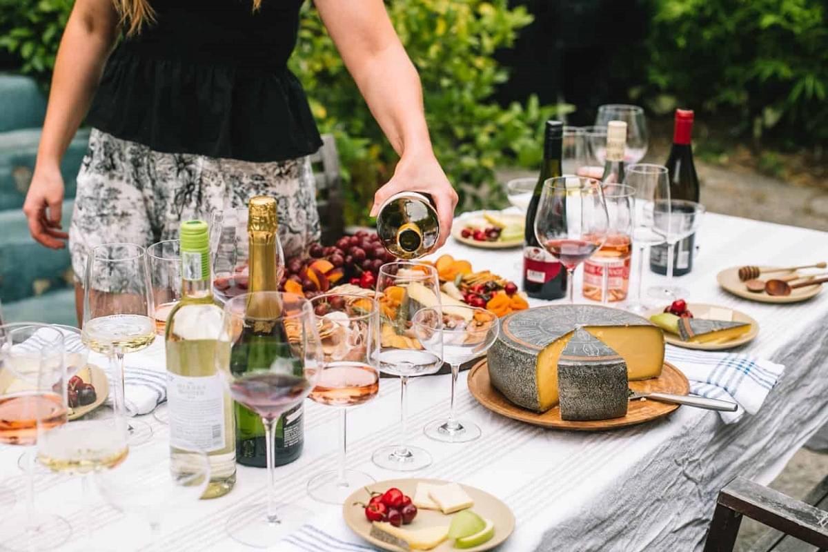 Pour It Up: X Tips for Hosting Wine Tasting Parties at ...