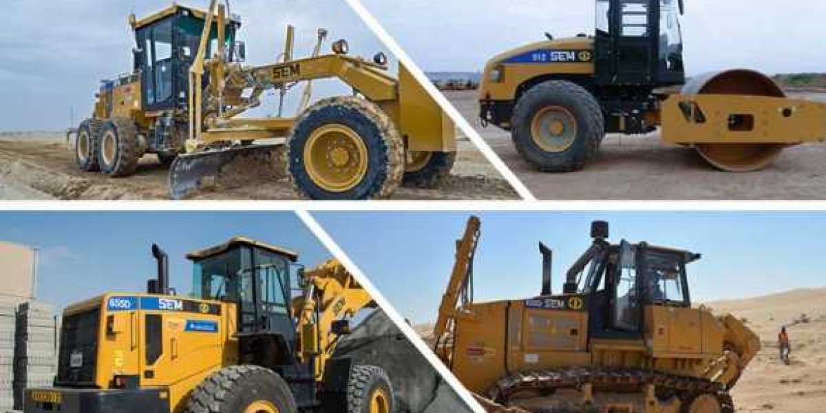 Behind the Wheel: A Closer Look at Operating SEM Heavy Machinery in Oman