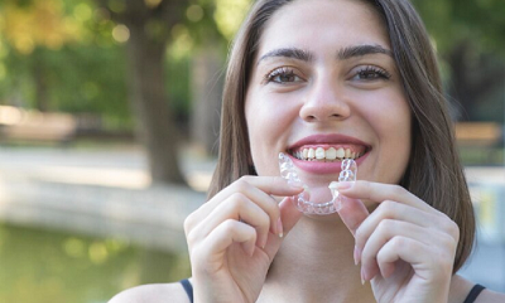 What To Do If Your Invisalign Aligner Is Cutting Your Gums?