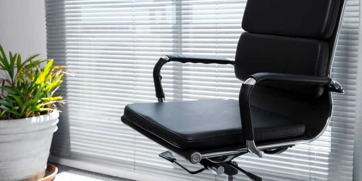 Why Choose Wholesome Office Chairs in Dubai for a Productive Workspace