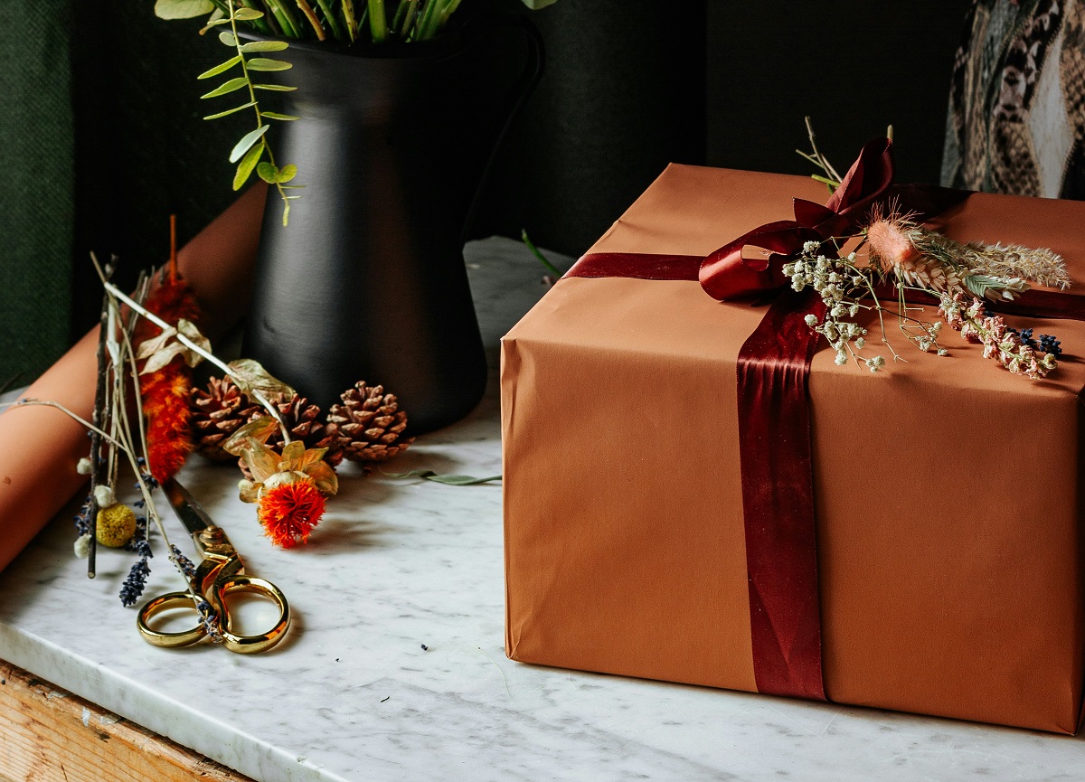 Small Gestures, Big Impact: X Classic Gifts that Work for Any Occasion – Covering All Things