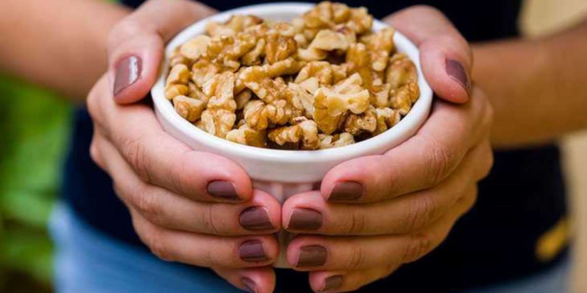 Why Are Walnuts Good Before Bed?