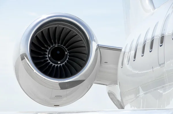 Leading the Skies: Bombardier Aircraft Parts by Turbine Engine Consultants, Inc
