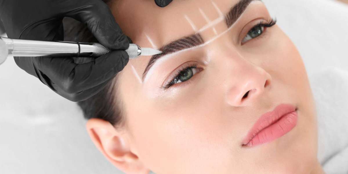 Discover the Art of Permanent Makeup in Las Vegas, NV with Hinemoa Cosmetic Tattoo